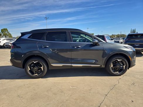 New 2026 Kia Sportage EX w/ EX Panoramic Sunroof Package AWD/4WD image 9