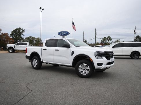 New 2025 Ford Ranger XL image 2