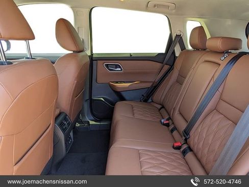 New 2026 Nissan Rogue Platinum AWD/4WD image 23