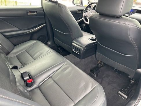 Used 2017 Lexus IS 300 AWD w/ Navigation System Package image 11