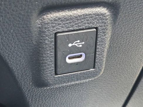 Used 2024 Toyota Corolla LE image 21