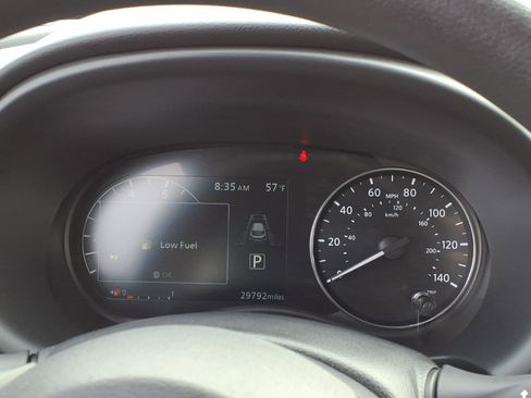 Used 2023 Nissan Kicks SV FWD image 17