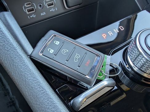 New 2025 Jeep Grand Cherokee L Limited image 20