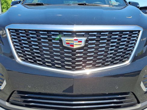 Certified 2023 Cadillac XT5 Premium Luxury AWD/4WD image 9