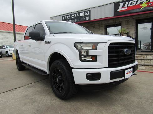 Used 2016 Ford F150 XLT w/ Equipment Group 302A Luxury AWD/4WD image 6