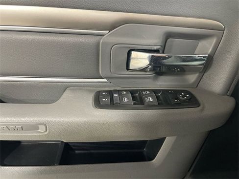 Used 2015 RAM 2500 SLT image 13
