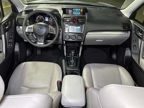 Used 2015 Subaru Forester 2.5i Touring w/ Eyesight & Navigation System AWD/4WD image 44