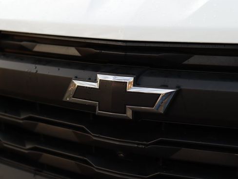 Certified 2023 Chevrolet Colorado Trail Boss w/ Technology Package AWD/4WD image 33