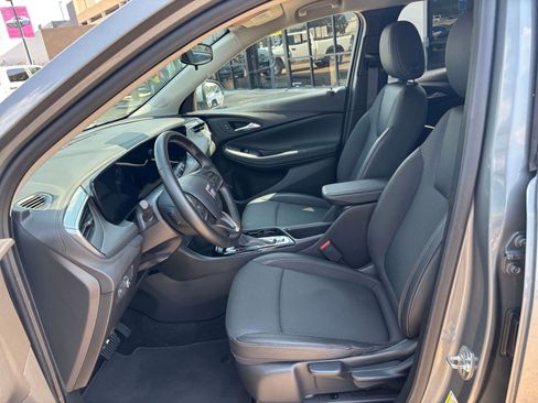 Used 2025 Buick Encore GX Preferred image 24