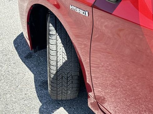 Used 2014 Toyota Prius Three FWD image 45
