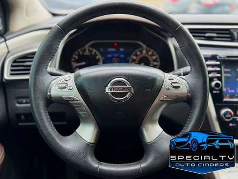 Used 2015 Nissan Murano SL w/ SL Technology Package FWD image 25