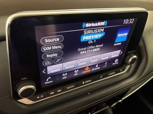 Used 2023 Nissan Rogue S image 24