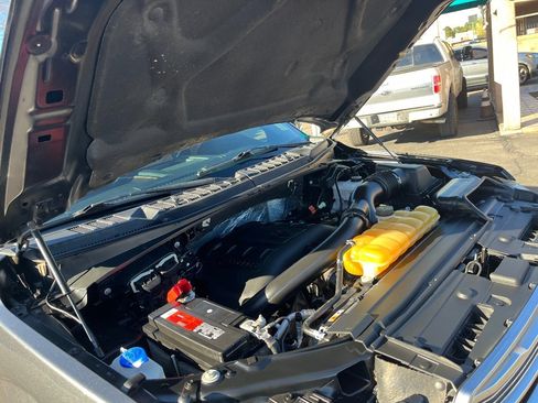 Used 2016 Ford F150 Limited w/ Trailer Tow Package image 43