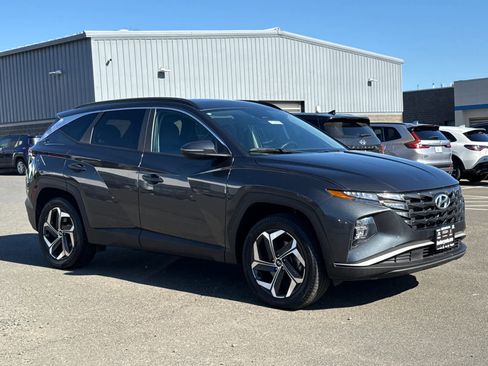 Used 2023 Hyundai Tucson SEL w/ Convenience Package image 1