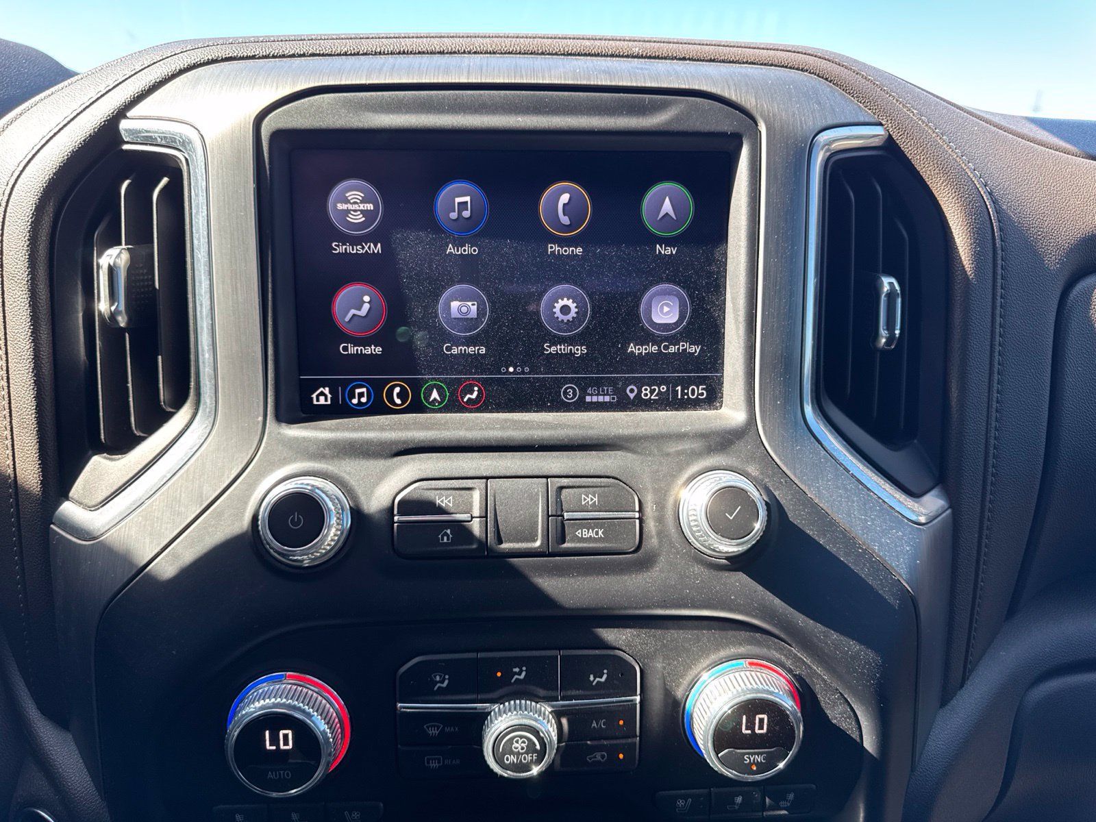 Used 2020 GMC Sierra 2500 Denali w/ Denali Ultimate Package AWD/4WD image 19