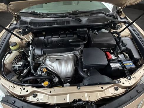 Used 2011 Toyota Camry FWD image 22