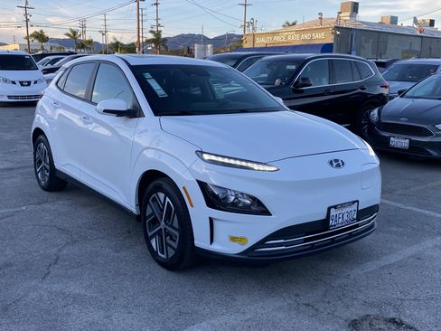 Used 2022 Hyundai Kona SEL w/ Convenience Package image 7