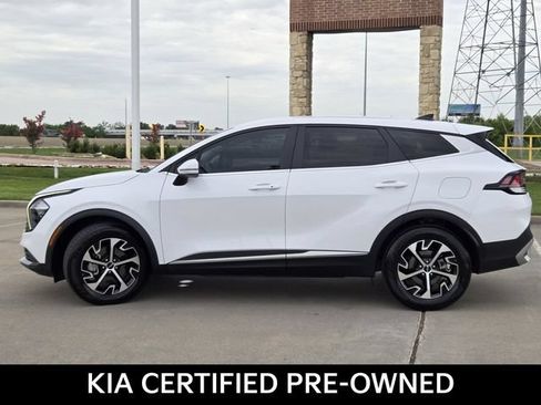 Certified 2023 Kia Sportage EX FWD image 3