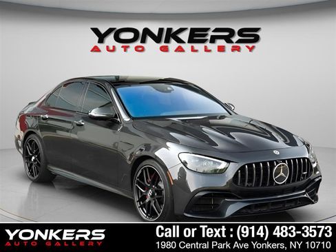 Used 2021 Mercedes-Benz E 63 AMG S w/ Driver Assistance Package image 10