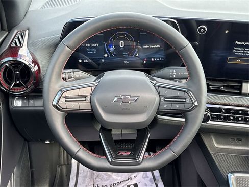 New 2026 Chevrolet Equinox RS w/ LPO, Floor Liner Package image 11