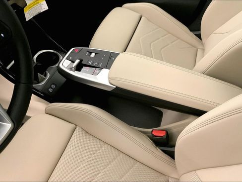 New 2025 BMW X1 xDrive28i w/ Technology Package image 6