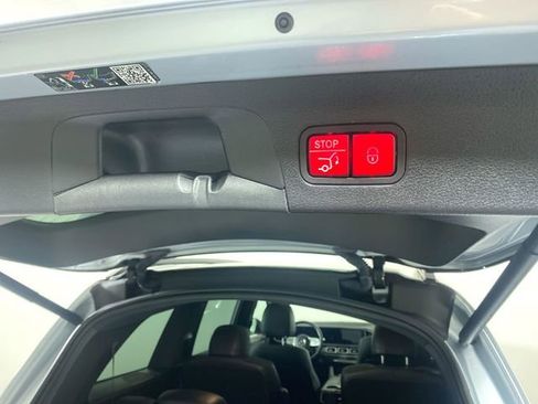 Used 2023 Mercedes-Benz GLS 450 4MATIC image 34