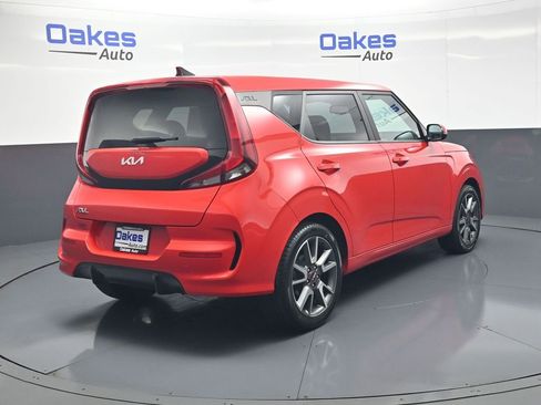 Used 2022 Kia Soul GT-Line FWD image 8