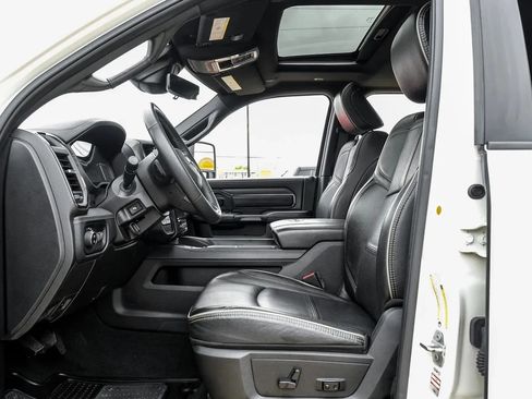 Used 2023 RAM 2500 Limited AWD/4WD image 6