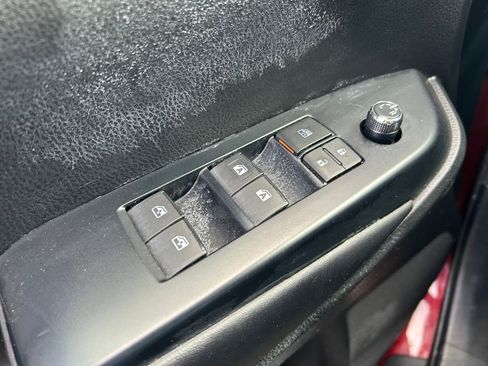 Used 2017 Toyota Highlander XLE image 20