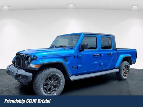 Used 2021 Jeep Gladiator Sport AWD/4WD image 1