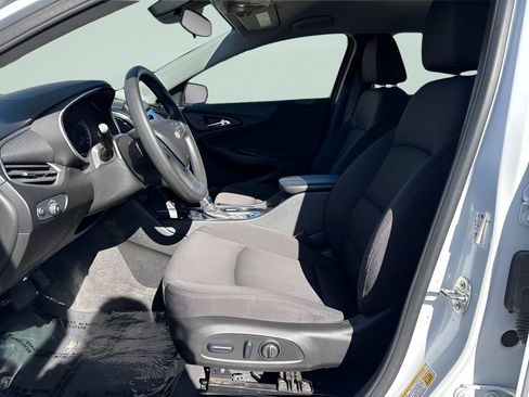 Used 2024 Chevrolet Malibu LT FWD image 28