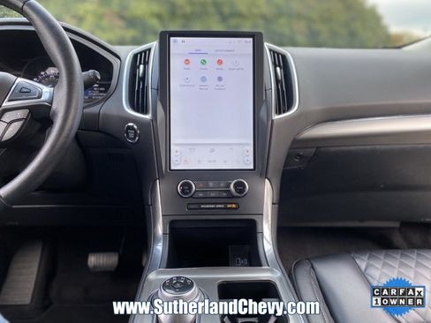 Used 2024 Ford Edge Titanium image 26
