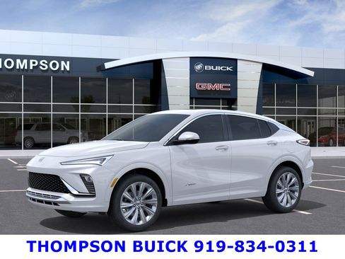 New 2025 Buick Envista Avenir image 2