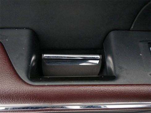 Used 2023 Ford Expedition Limited image 15