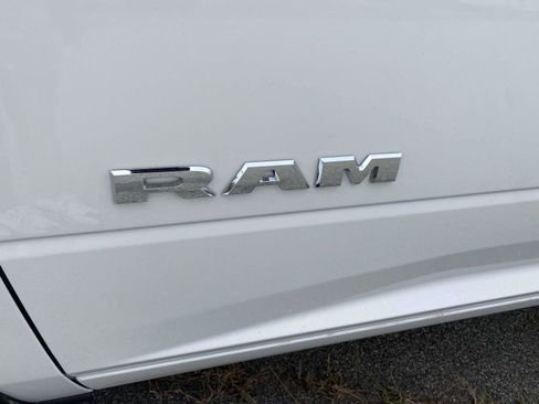 Used 2025 RAM 2500 Big Horn image 22