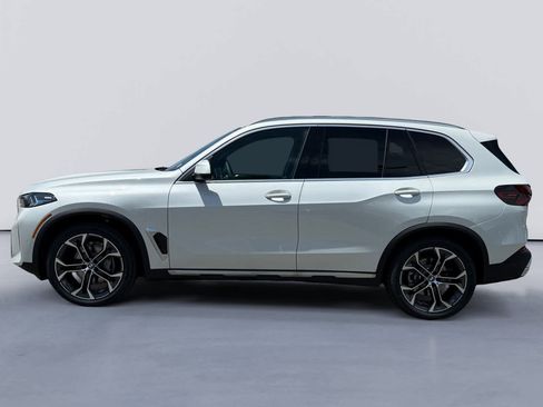 New 2026 BMW X5 xDrive40i AWD/4WD image 6