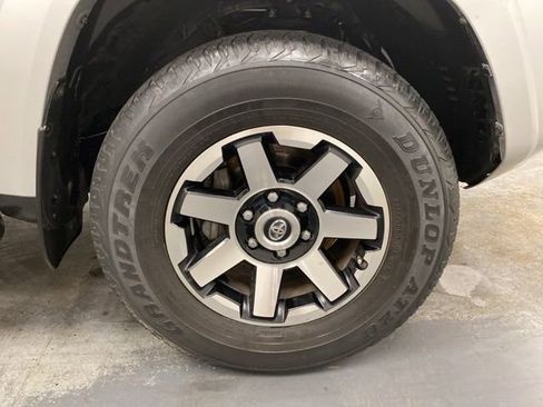 Used 2019 Toyota 4Runner TRD Off-Road image 27