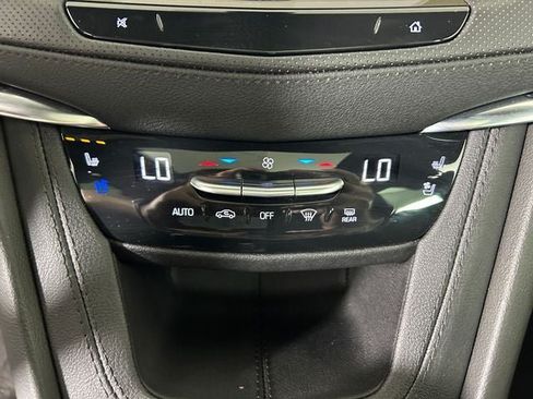 Certified 2024 Cadillac XT5 Premium Luxury FWD image 44