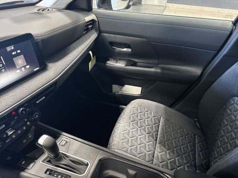 New 2026 Nissan Kicks SV w/ SV Premium Package image 3