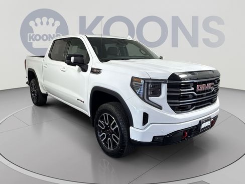 Used 2026 GMC Sierra 1500 AT4 w/ Technology Package AWD/4WD image 10