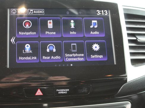 Used 2018 Honda Pilot Elite image 51