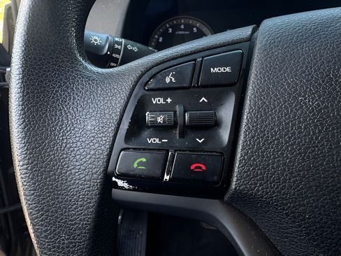 Used 2018 Hyundai Tucson SE FWD image 23