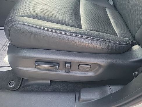 Used 2023 Honda Passport EX-L image 16