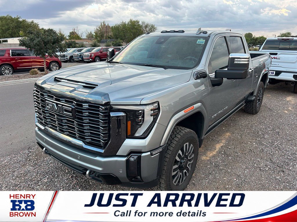Used 2024 GMC Sierra 2500 Denali Ultimate AWD/4WD image 1