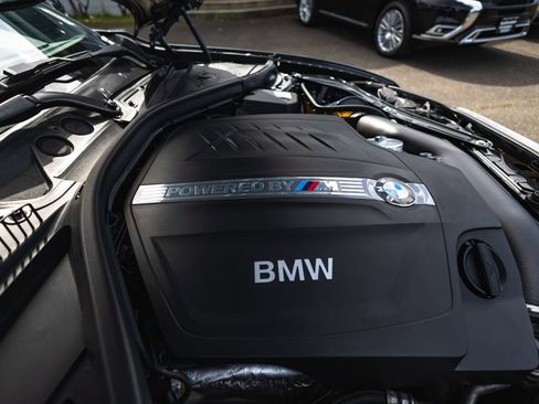 Used 2017 BMW M2 image 16