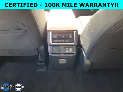 Certified 2025 Subaru Ascent Premium image 18