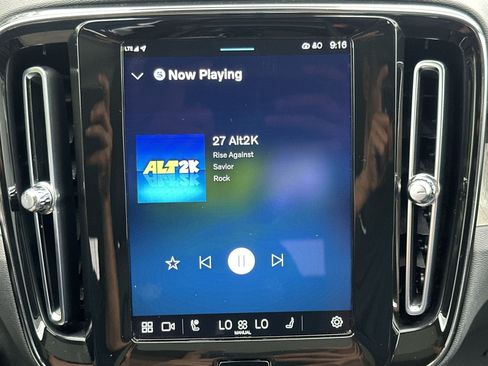 Used 2023 Volvo XC40 B5 Plus w/ Protection Package Premier AWD/4WD image 26