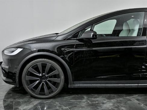 Used 2022 Tesla Model X Plaid AWD/4WD image 6