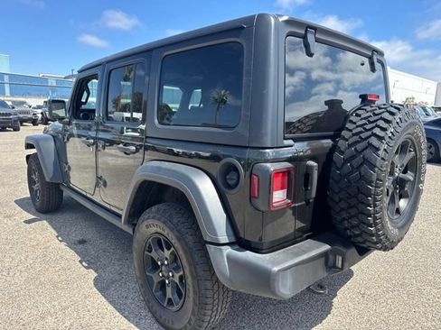 Used 2021 Jeep Wrangler Unlimited Sport AWD/4WD image 7