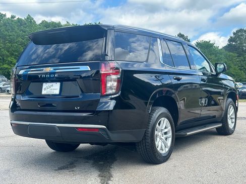 Used 2023 Chevrolet Tahoe LT w/ Luxury Package RWD image 3
